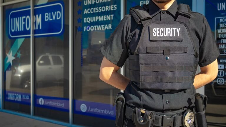 The Smart Way to Buy Uniforms Without Leaving Home
