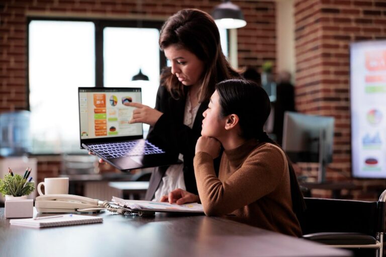 Amazon PPC Virtual Assistants: The Complete Guide for Improving Amazon Ad Performance