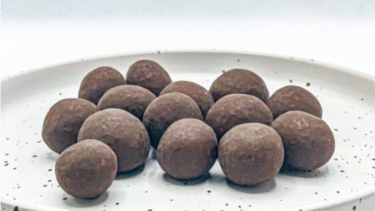 Hawaiian chocolate macadamia