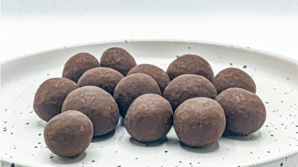 Hawaiian chocolate macadamia