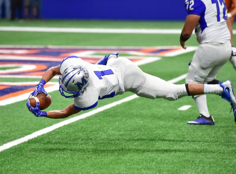 How to Catch Live College Football Games Online