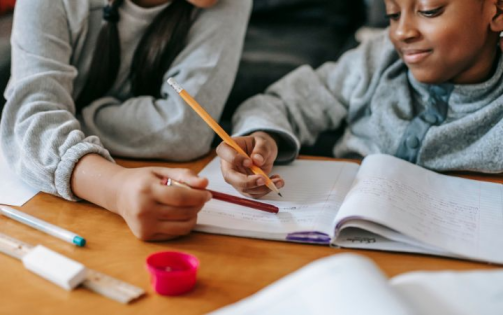 Why Assessment Help Is Trending in UK University
