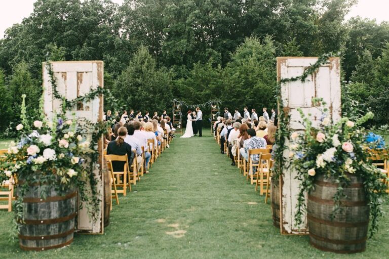 Ideas for a Vineyard Wedding