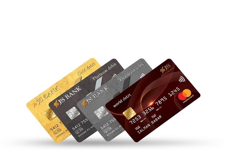 Why Using a Debit Card for Daily Purchases Is Smarter Than You Think