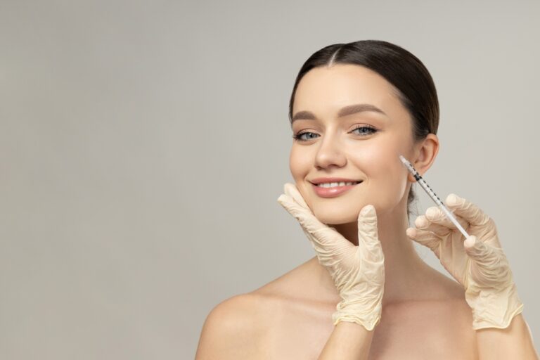 The Doctor Injects Botox To A Young Girl