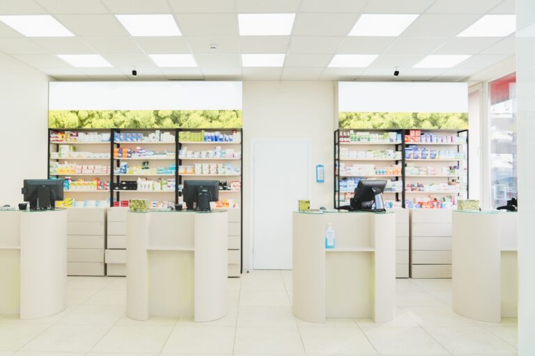 Four,Empty,Without,Visitors,Clients,Staff,Cash,Point,Desks,At
