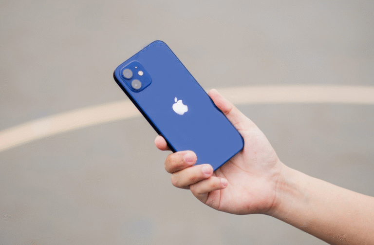 Apple iPhone 12