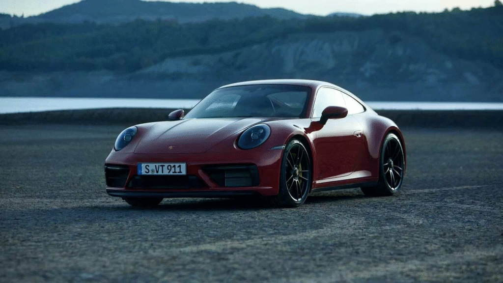 rent Porsche Dubai