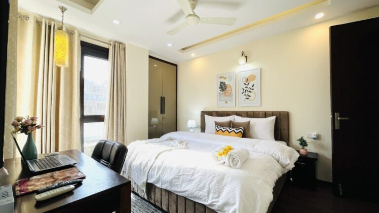 service apartments in Delhi