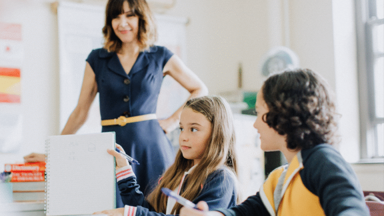 Why Time-Crunched Students Are Turning to Real-Time Class Help Services