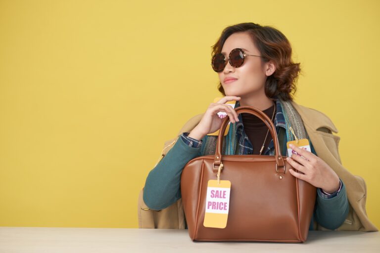 Top 10 Leather Purses in Canada You Can Buy Online Today