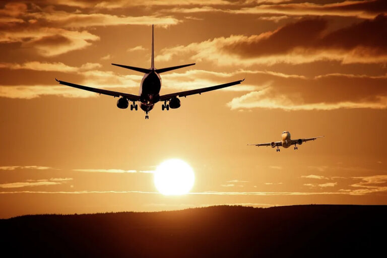 Your Complete Guide to Alaska Airlines PHX Terminal Services
