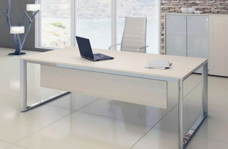 Choosing the Right Office Chair for Long-Term Comfort and Productivity