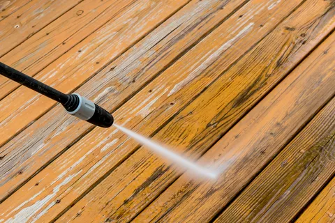 Docks Cleaning