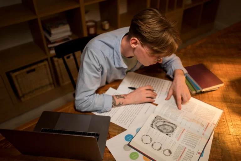 Essay Writing Problems Students Face and Their Fixes
