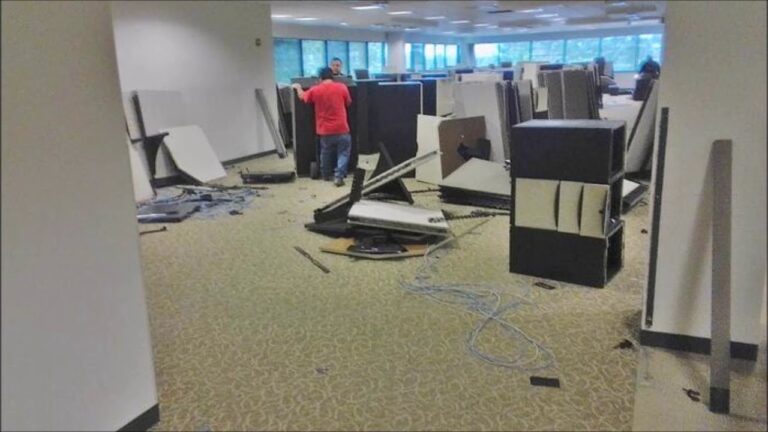 Affordable Office Junk Removal Options for Willoughby Businesses
