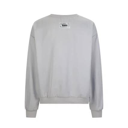 Sustainable Fashion: The Benefits of Choosing a Self-Gray Sweatshirt