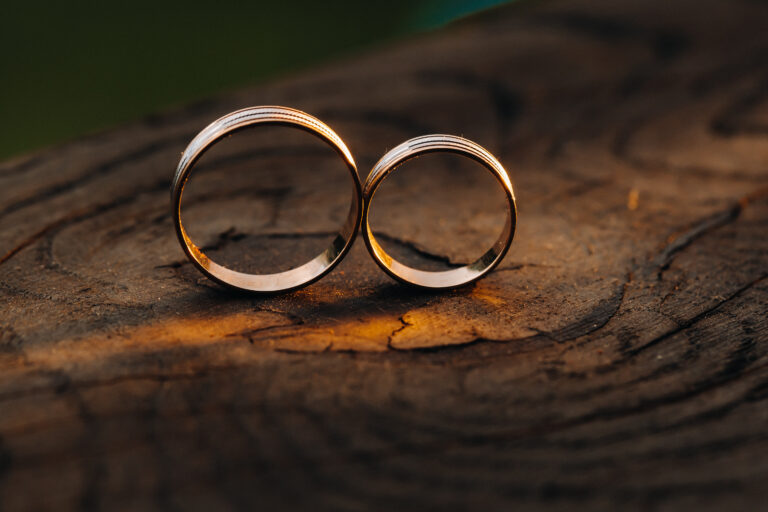 Gold Engagement Rings Timeless and Elegant Choices